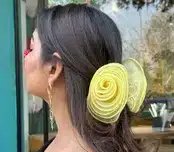 Elegant Floral Rose Hair Claw Clip for Women – Stylish Oversized Hair Accessory